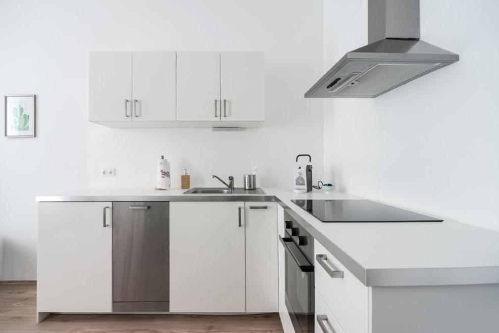 Caring Family Apartment Close To The Center Wina Bagian luar foto
